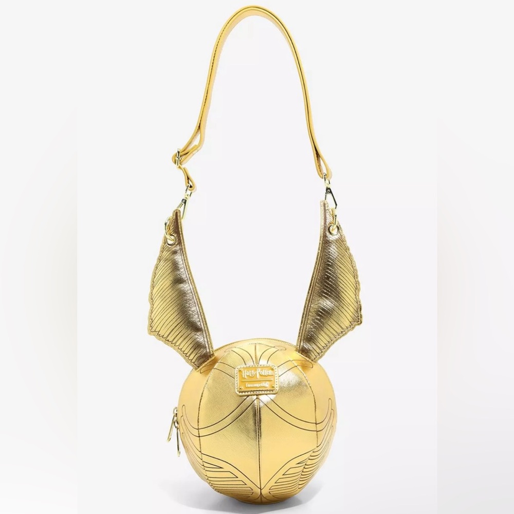 NWT Loungefly Harry Potter Golden Snitch Figural Crossbody Bag